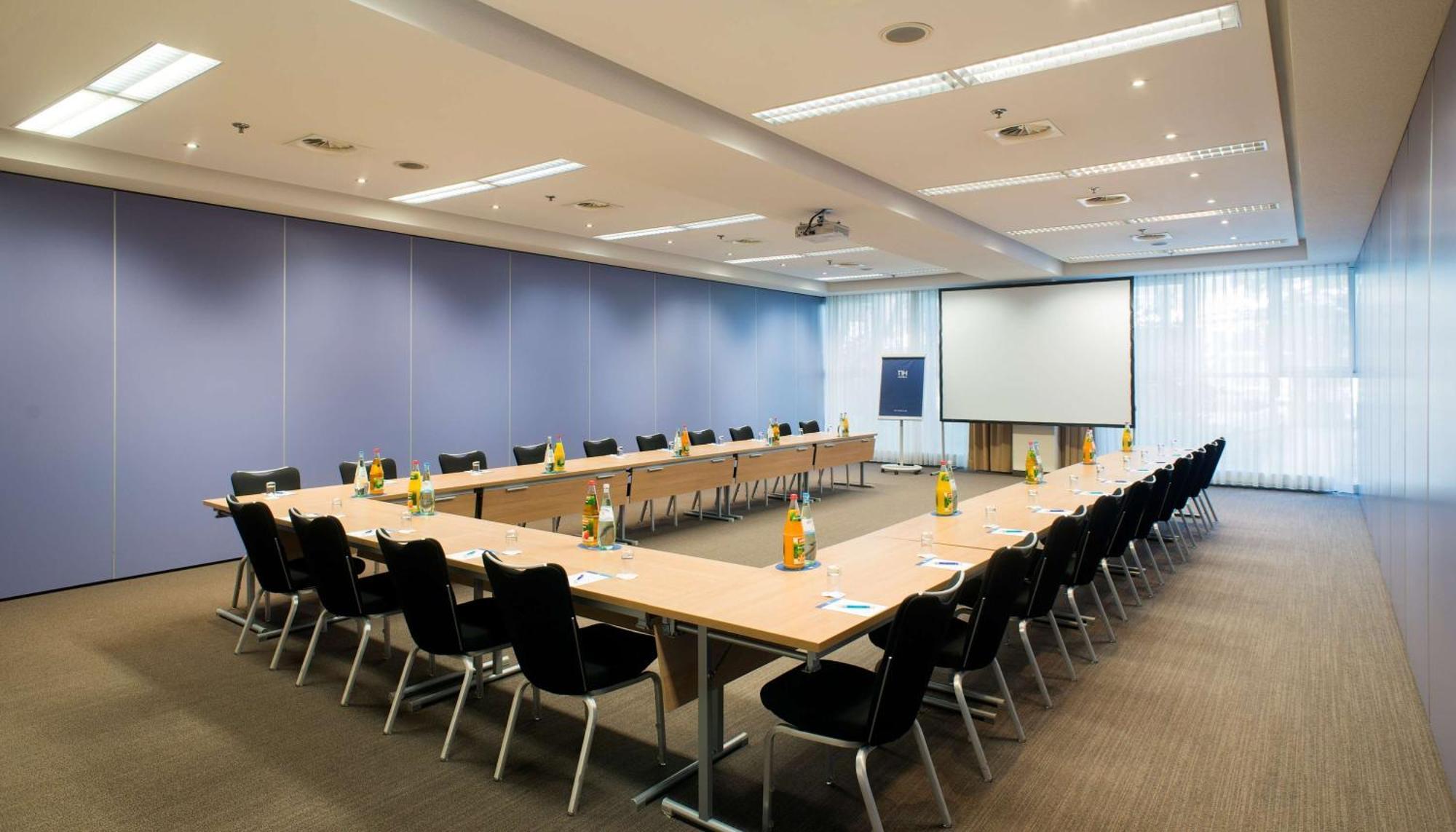 Nh Neustadt Hotel 4*